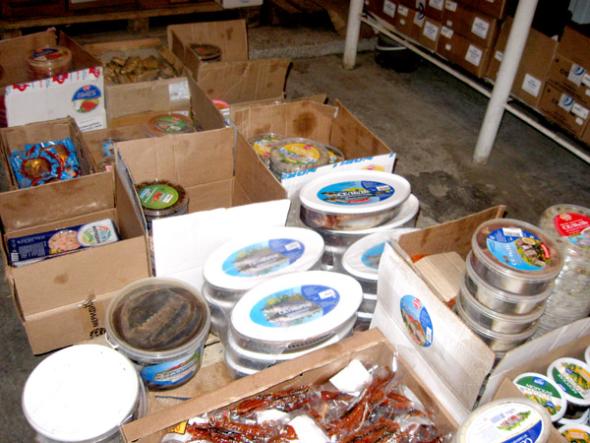 соленая рыба и пресервы - продукты оптом и врозницу в Геленджике