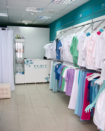 для торговли одеждой оборудование в Новороссийске.jpg